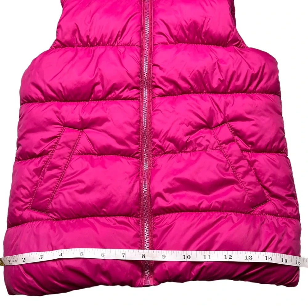 Old Navy Girls Pink Puffer Vests Size 10-12 Large